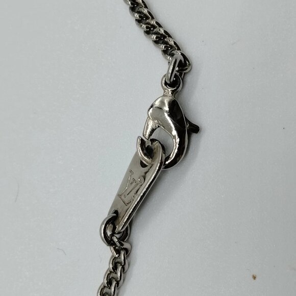 Louis Vuitton Pendant Necklace M63641 299-081425 - Picture 5 of 9